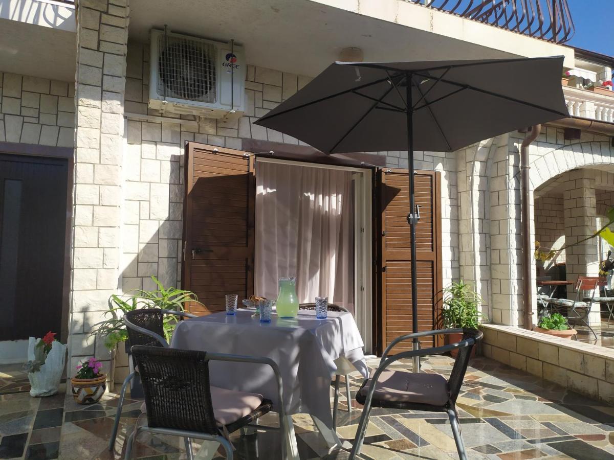 Apartments Samodol Vodice Dış mekan fotoğraf